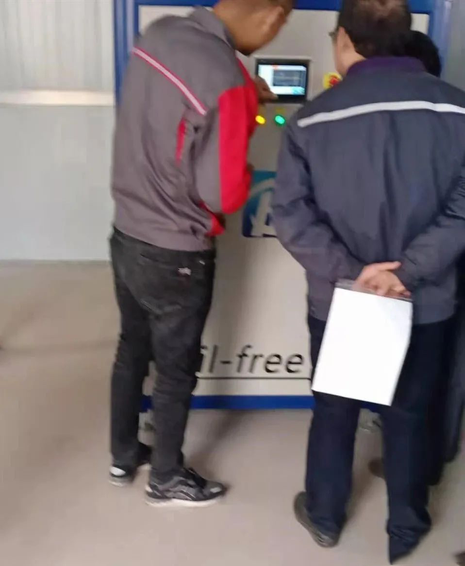 罗茨鼓风机现场调试.jpg